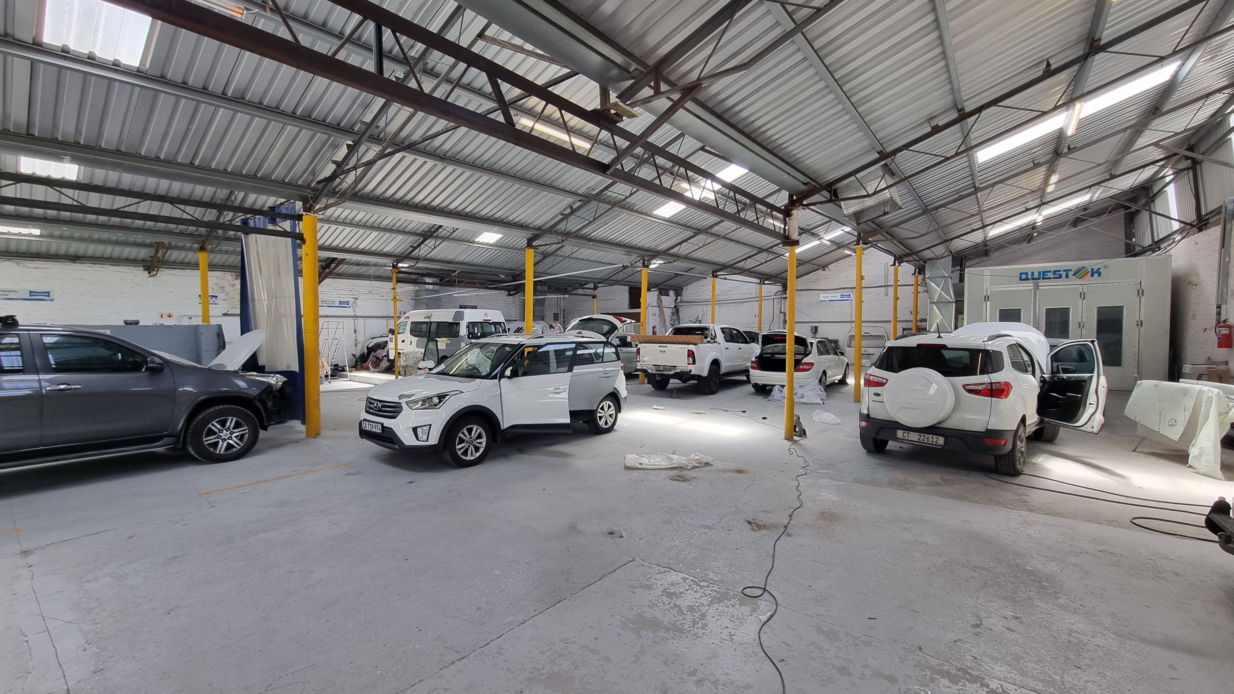 To Let commercial Property for Rent in Elsies River Western Cape